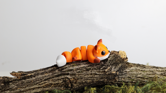 Krew3D Printables - Tiny Lizard - 3D Printed, Articulated, and Super Wiggly | 3D Printed Flexible Fidget Collectible Gift for Kids & Adults | ZOU3D