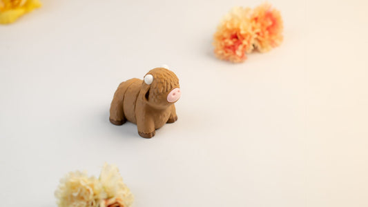 Krew3D Printables – Baby Highland Cow | 3D Printed Articulated Toy | Cute Farm Animal Fidget Collectible & Gift for Cow Lovers, Kids & Desk Décor | ZOU3D