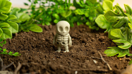 Krew3D Printables - Tiny Alien Skeleton - Out of This World Collectible | 3D Printed Flexible Fidget Collectible Gift for Kids & Adults | ZOU3D